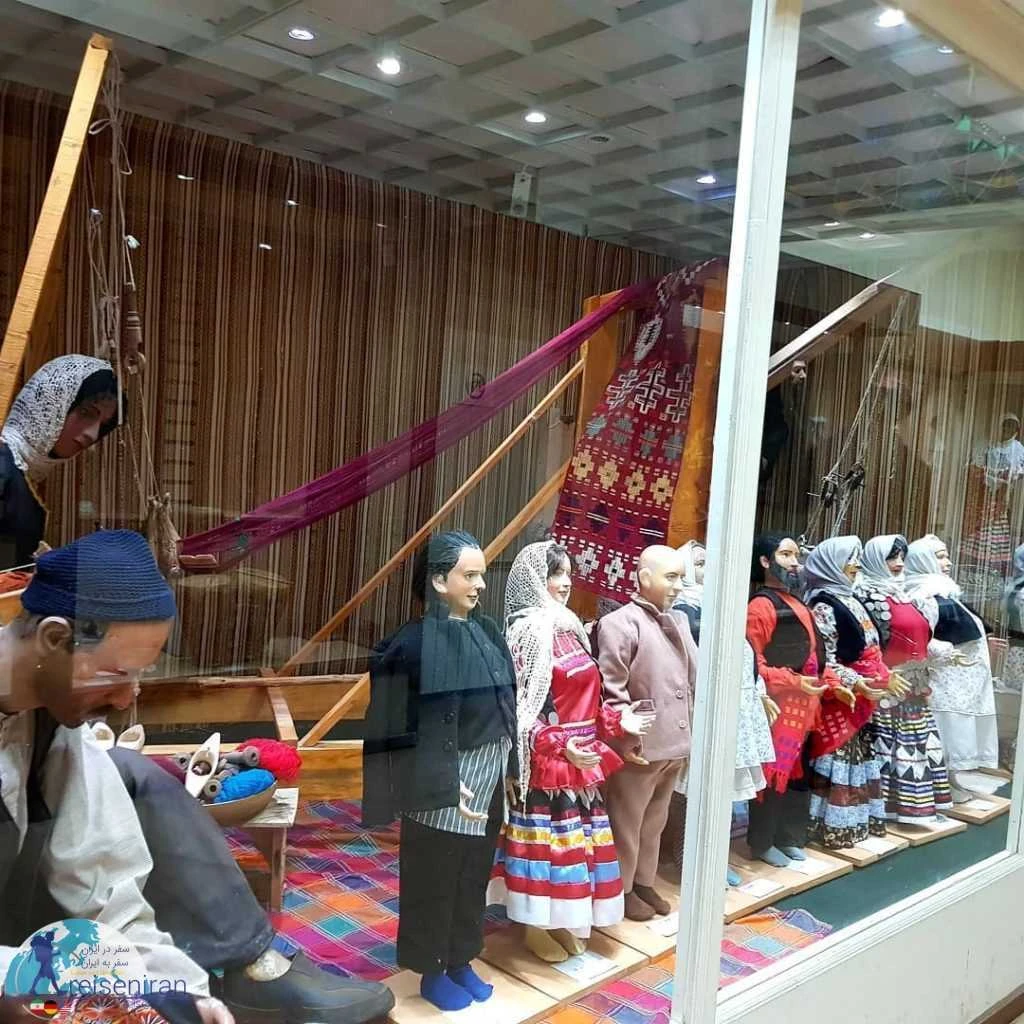 موزه مردم و باستان شناسی رشت