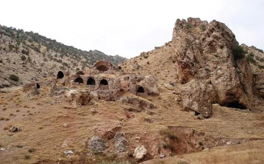 Shah Neshin Goorj Amlash