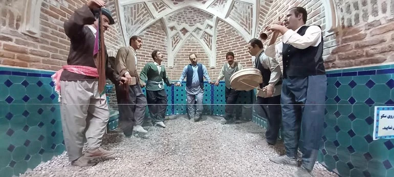 موزه سنگ نگاره ها مراغه