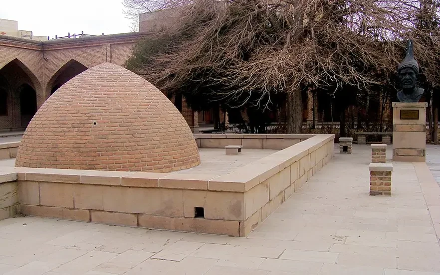 آرامگاه دو کمال تبریز