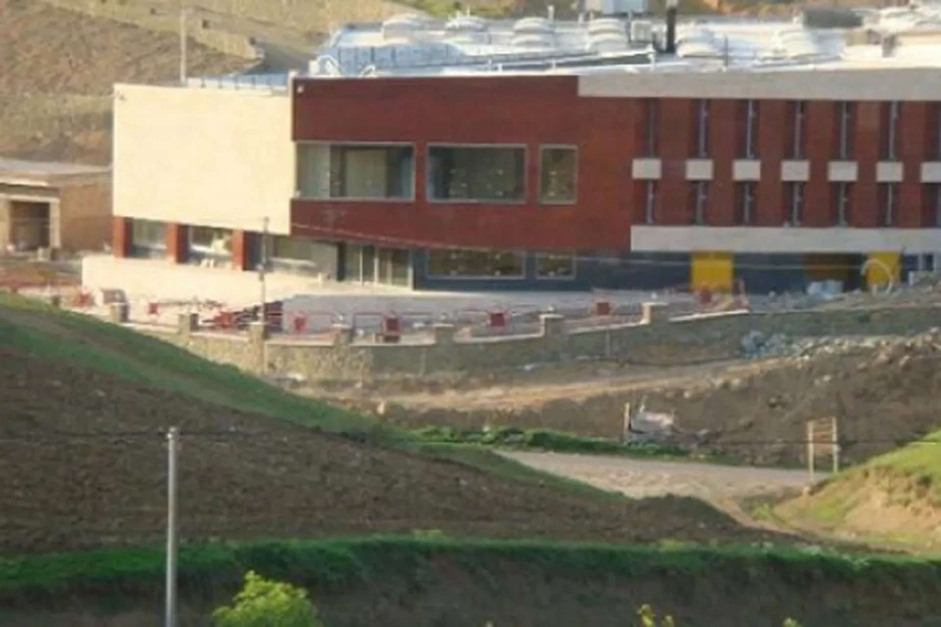 آبگرم قلعه کندی آبش احمد کلیبر