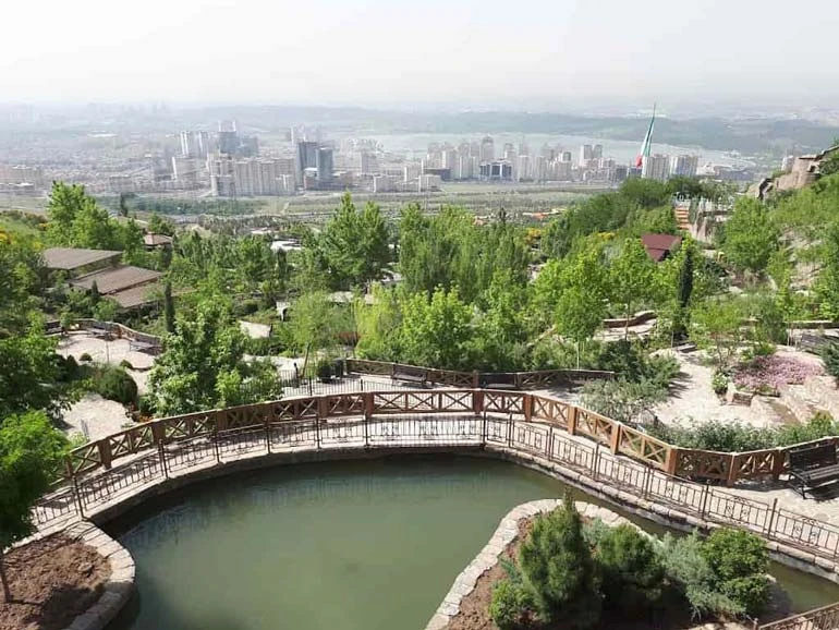 Parque de la Cascada de Teherán