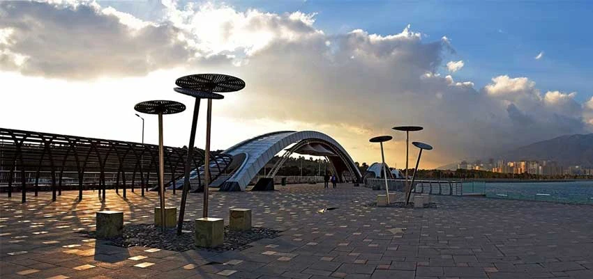 دریاچه چیتگر تهران