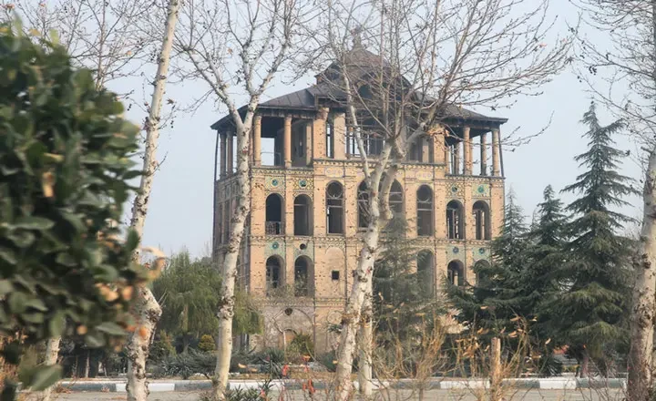 کاخ عشرت آباد تهران