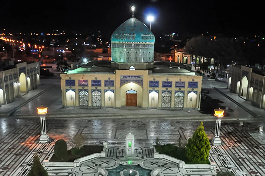 Tumba de Seyyed Hassan Modarres Kashmar