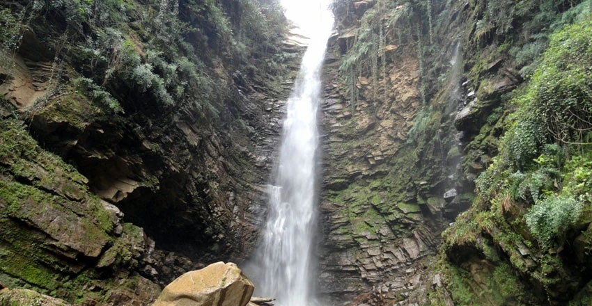 آبشار اکاپل چالوس