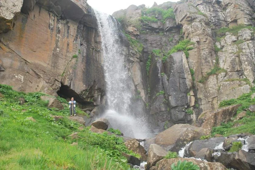 آبشار ماهی ورزان دوهزار تنکابن