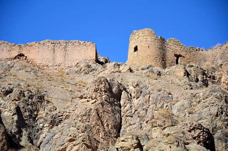 Burg Polad Baladeh Noor