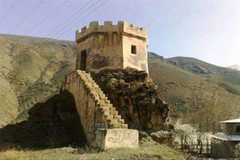 Bawand-Turm Savadkuh