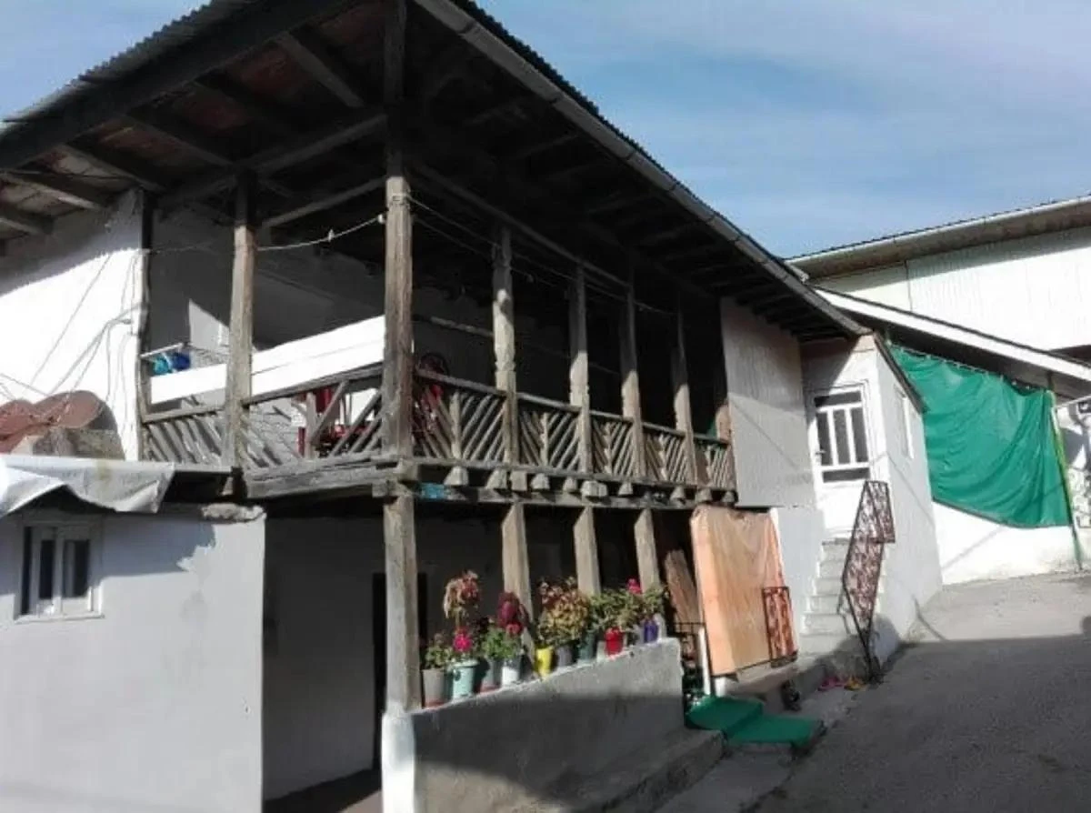 Darasara Village Abbasabad