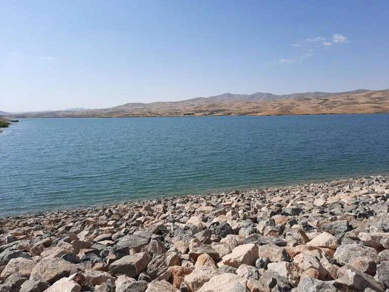 Presa Kalan Karim Khan Zand Malayer