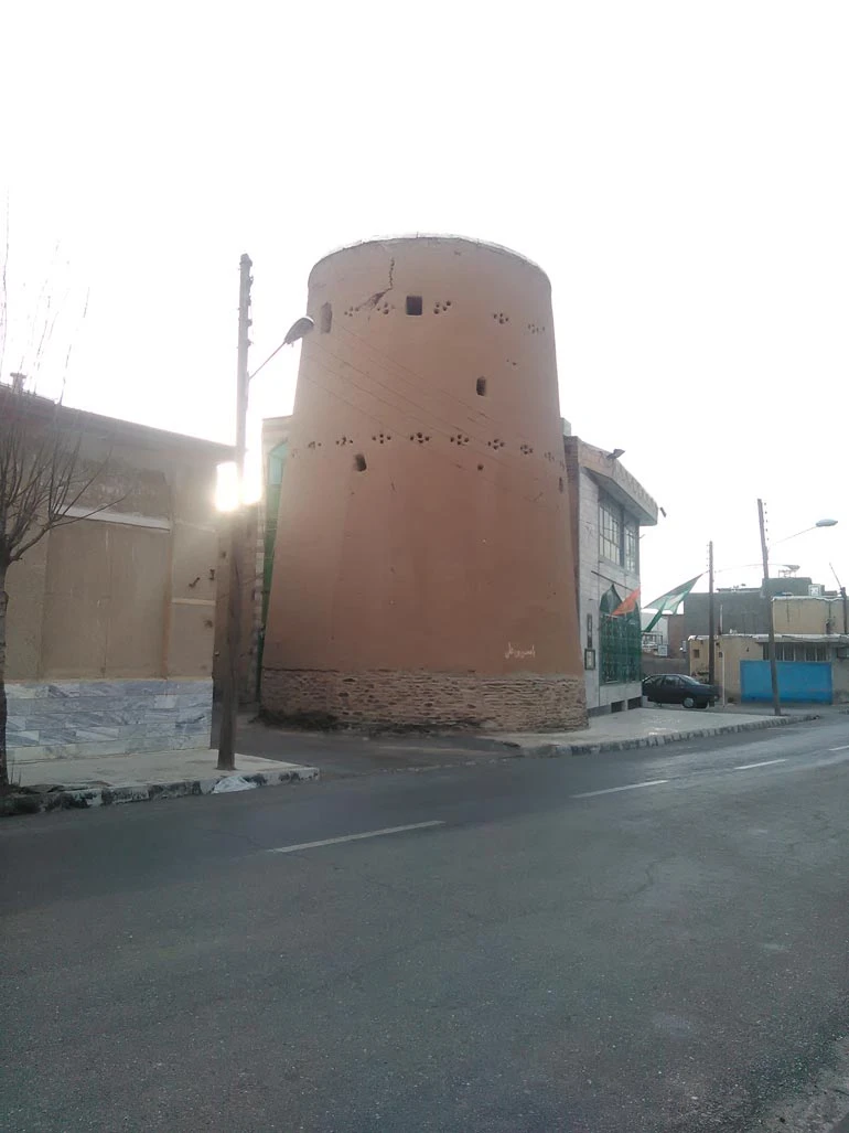 برج خانقلی سامن ملایر