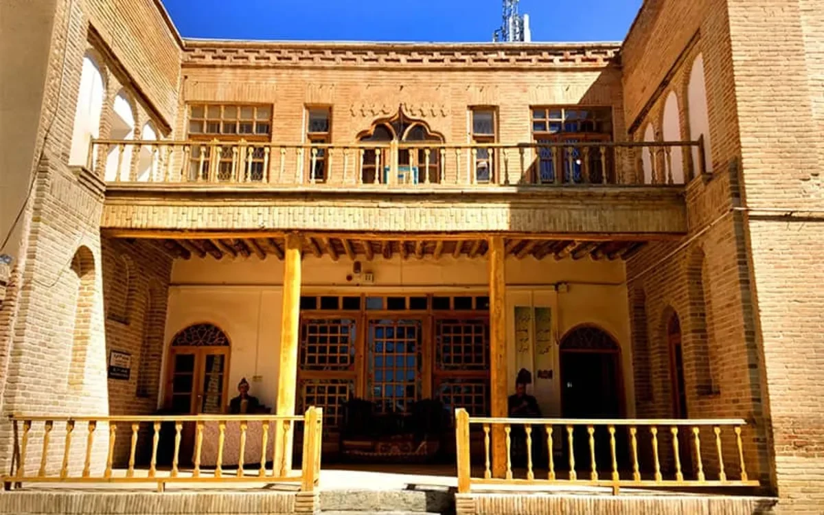 خانه مسعودی تویسرکان