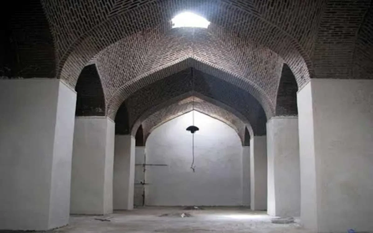 آب انبار شاه عباس اسدآباد