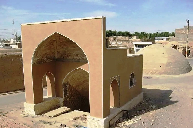 آب انبار سفید شهر کاشان