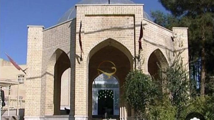 قدمگاه حضرت علی سفید شهر کاشان