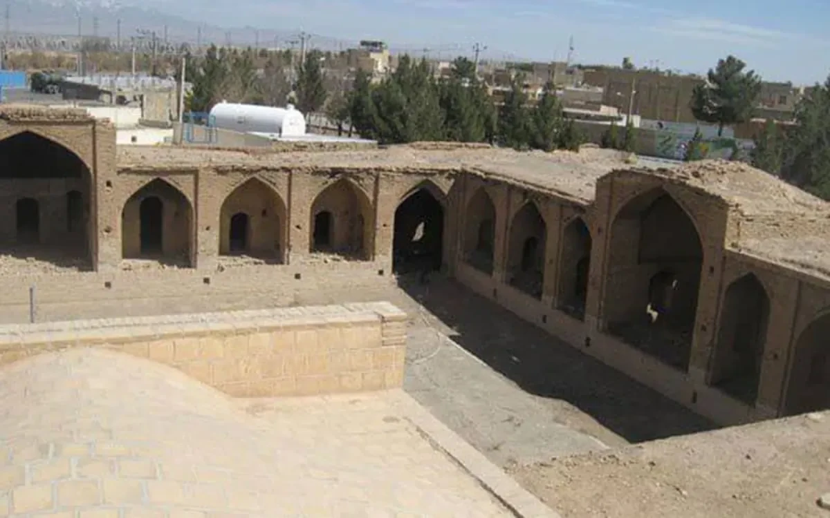 کاروانسرای سجزی نائین