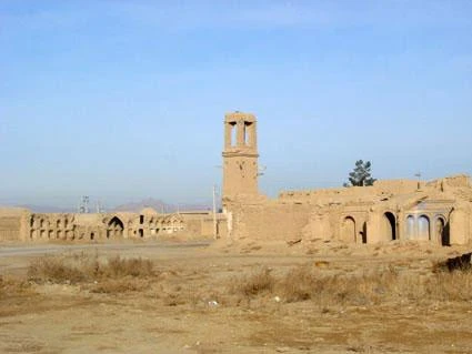 بادگیر قدیمی نیک آباد