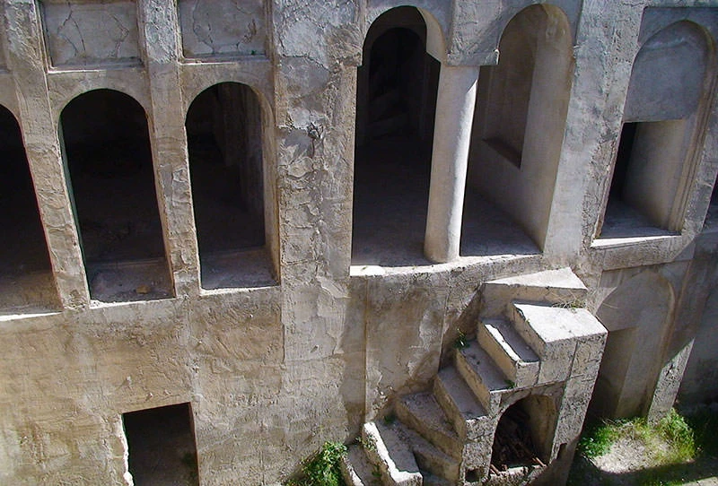 قلعه تاریخی چرام 