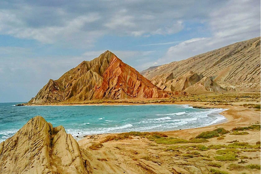 ساحل بی رهو ستلو پارسیان