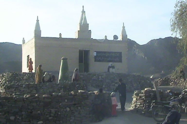 امام زاده سید نجم الدین بشاگرد جاسک