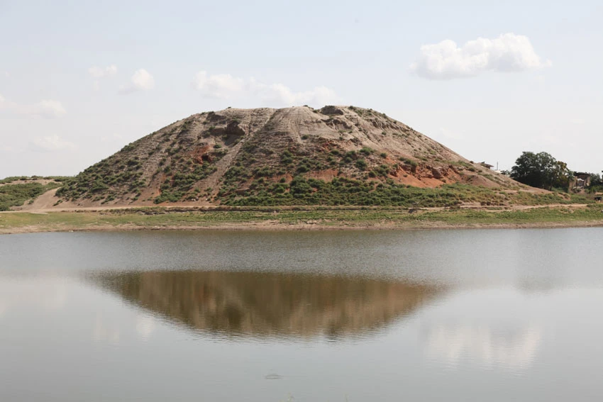 تو رنگ تپه گرگان