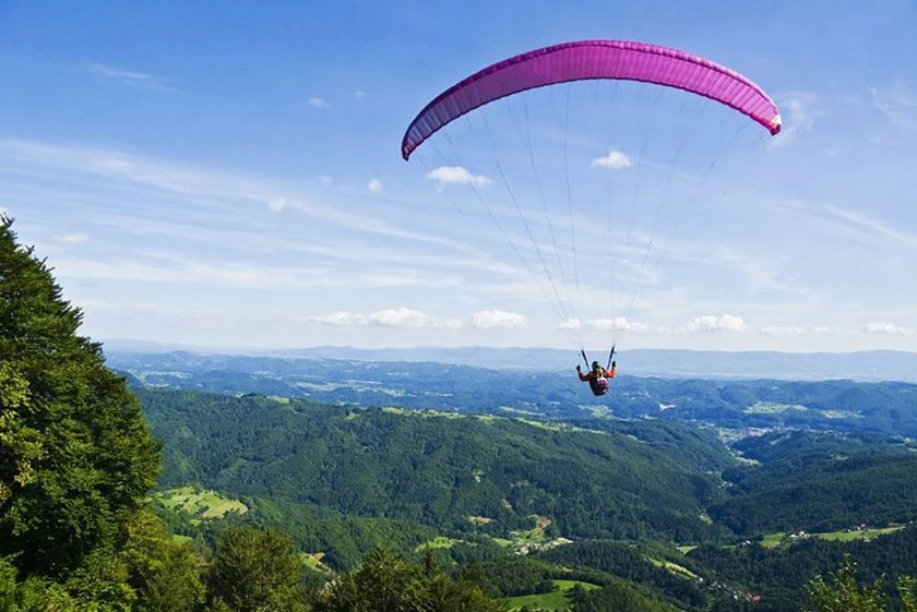 سایت پرواز ریگ چشمه علی آباد کتول