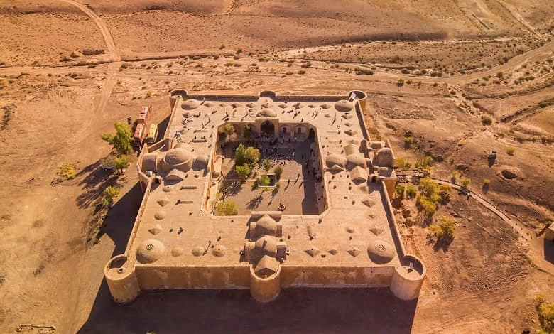 加尔姆萨尔巴赫拉姆客栈与宫殿