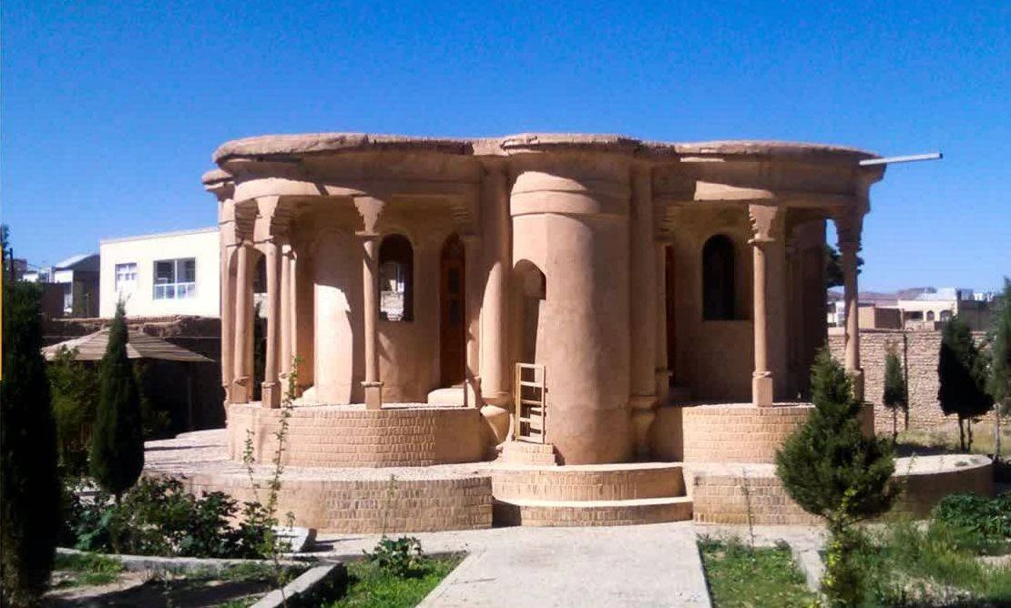 Особняк Колах Фаранги в Абаде