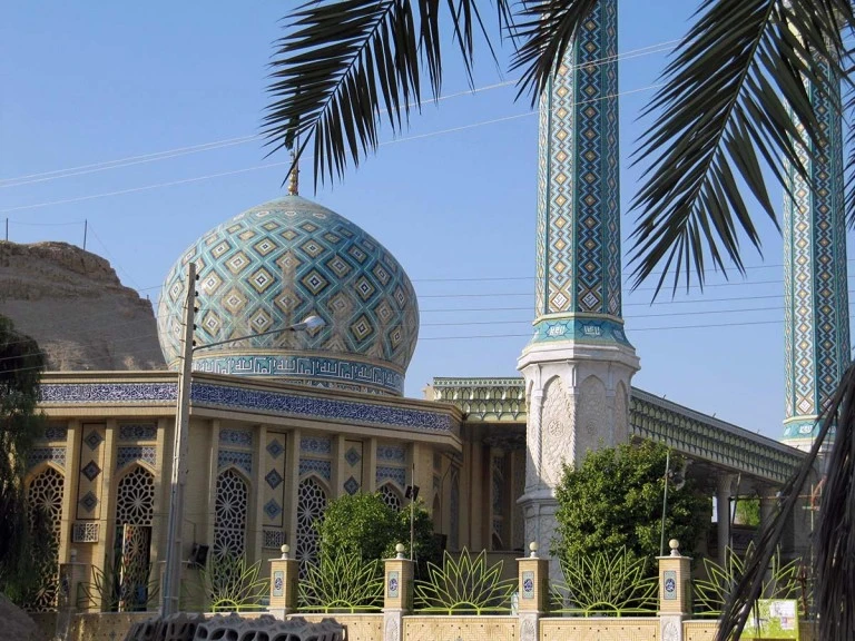 伊玛目扎德·米尔阿里·本·侯赛因·拉尔