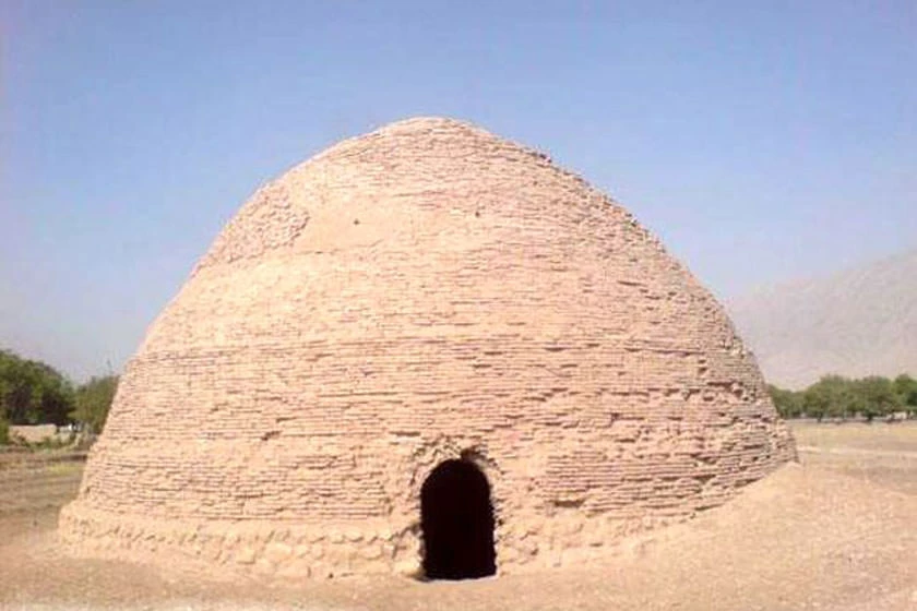 یخچال حاجی محریم استهبان