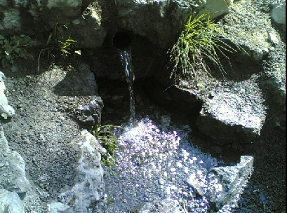 چشمه آبگرم تشت ایرانشهر